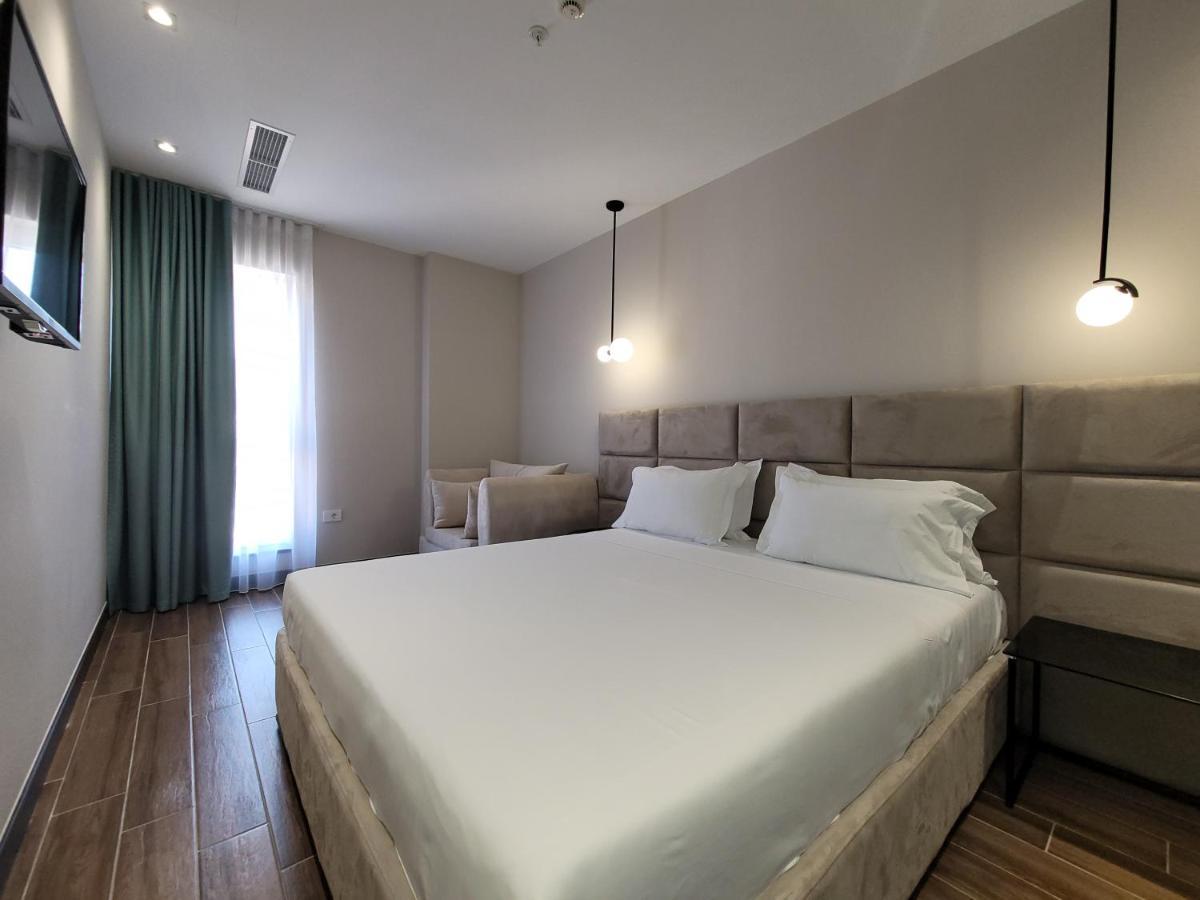 Delfin Kune Hotel 5*