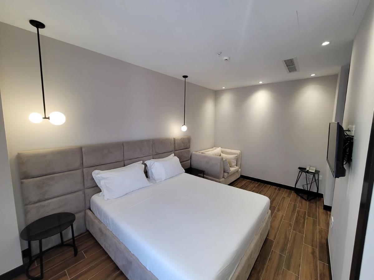 Hotel Delfin Kune Shëngjin
