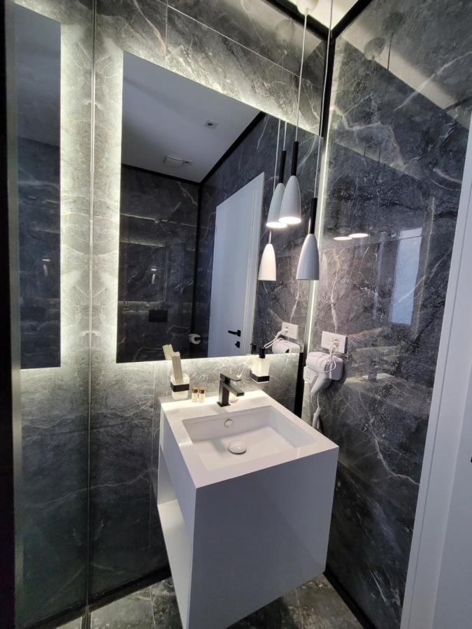 Szálloda Delfin Kune 5*