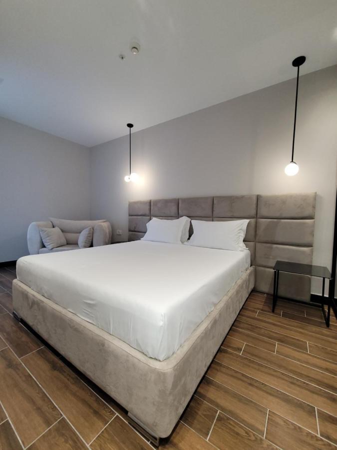 Delfin Kune Szálloda 5*